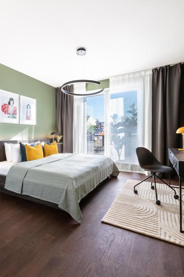Turnkey I Central Apartment With Terrace Praga Exterior foto